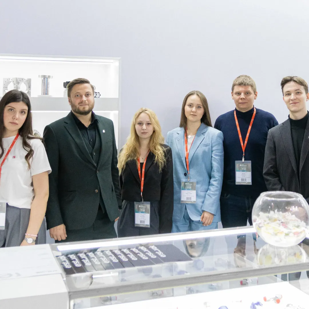 Заряжаем электронику будущего: ЭРСТВАК на ExpoElectronica 2025! Фото